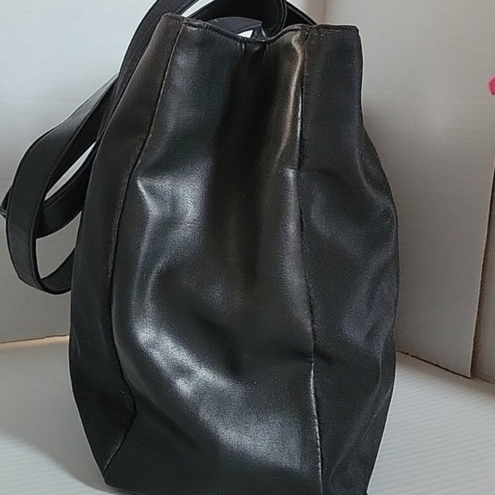 DKNY Black Nylon Tote Bag Shoulder LAPTOP Travel Purse Handbag Women's Woman's - Picture 4 of 15